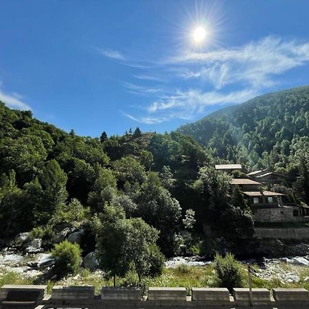 Hostal Ter Setcases Buitenkant foto
